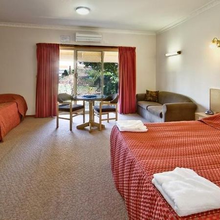 Paradise Lakes Motel شيبارتون المظهر الخارجي الصورة